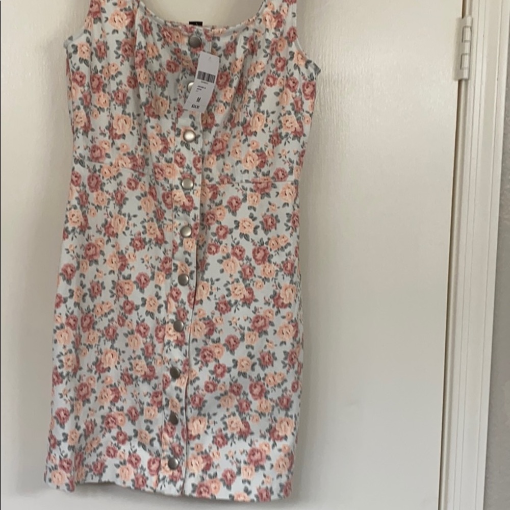 BRAND NEW Pink Floral Dress